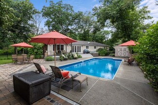 18 Bigelow Rd, Southborough, MA 01772