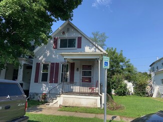449 8th Ave, Troy, NY 12182