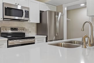 8521 Sands Point Dr Unit 73, Houston, TX 77036