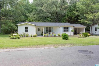 271 Osborne St, Heflin, AL 36264