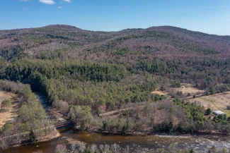 1502 River Rd, Lisbon, NH 03585