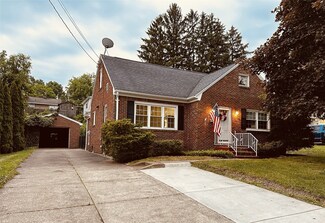 1631 W 40th St, Erie, PA 16509