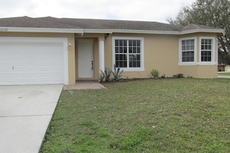 2002 SW Trenton Ln, Port Saint Lucie, FL 34984