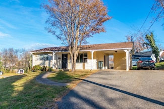 3400 College Dr, Lynchburg, VA 24501