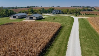 1878 158th Ct, Earlham, IA 50072