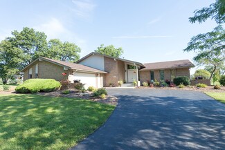26810 S Tam o Shanter Ct, Crete, IL 60417