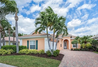 8511 Alessandria Ct, Naples, FL 34114