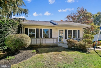 304 Crestview Ct, Westminster, MD 21158