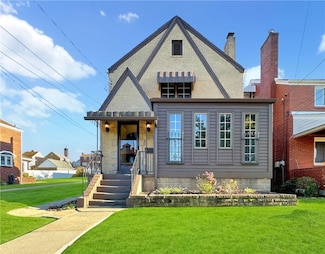 251 W Marigold St, Homestead, PA 15120