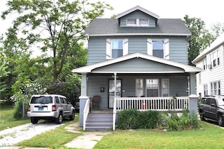 1406 Larchmont Rd, Cleveland, OH 44110