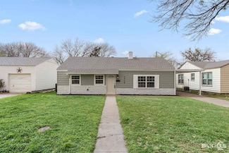 3908 Gayle Ave, Wichita Falls, TX 76308