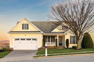 13 Perryville Ct, Staunton, VA 24401