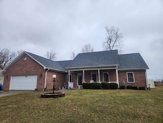 8221 Hannah Ct, Terre Haute, IN 47805