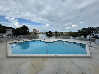 1398 NE 191st St Unit C305, Miami, FL 33179