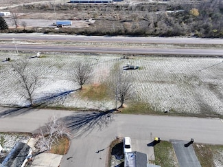 L 30 East Rd, Bluffview, WI 53951