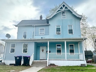 391 Pleasant St, Holyoke, MA 01040