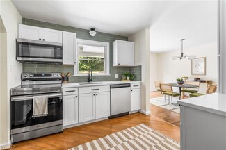 1715 Lancelot Ln, Winston Salem, NC 27103