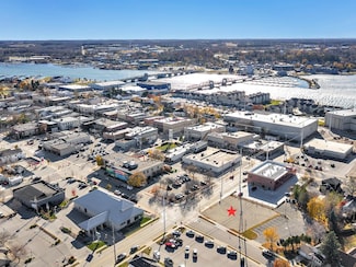 368 Jefferson St, Sturgeon Bay, WI 54235