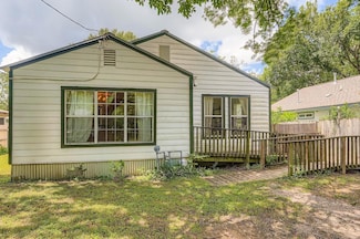 5605 Tura Ln, Austin, TX 78721