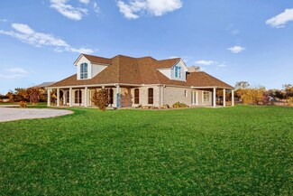 2211 White Ln, Haslet, TX 76052