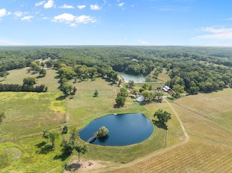 44 Double B Ln, Steelville, MO 65449