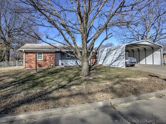 101 Lilac Ln, Pryor, OK 74361
