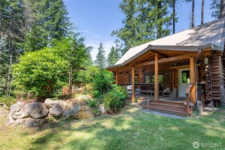 109 Hideaway Ln, Packwood, WA 98361