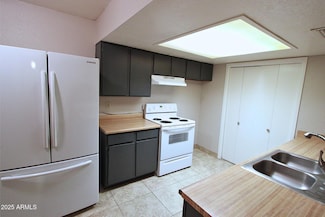 1495 E 29th Ave Unit 3, Apache Junction, AZ 85119