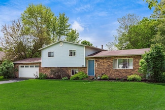 1340 W Choctaw Dr, London, OH 43140