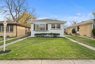 3825 Keeney St, Skokie, IL 60076