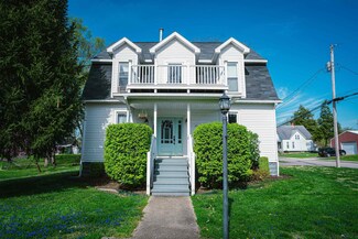 202 S Mill St, Owensville, IN 47665