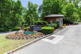 1374 Midland Ave Unit 607, Bronxville, NY 10708
