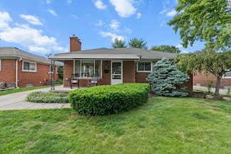 21001 Ardmore Park Dr, Saint Clair Shores, MI 48081