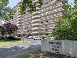 1960 N Parkway Unit 709, Memphis, TN 38112