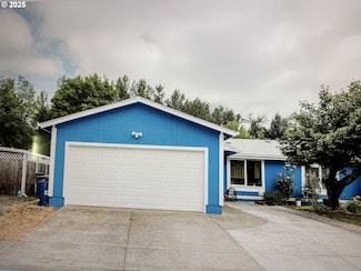 2350 N Terry St, Eugene, OR 97402