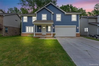39650 Macomber St, Harrison Township, MI 48045