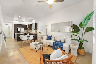 12920 W Runway Rd Unit 121, Los Angeles, CA 90094