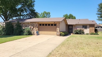 102 Briarcrest Ct, Jonesboro, AR 72401