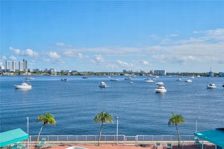 2910 Point East Dr Unit M412, Aventura, FL 33160