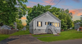 63 Ames St, Methuen, MA 01844