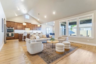 12543 W Arabian Dr, Boise, ID 83709