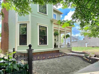 719 E Main St, Muncie, IN 47305