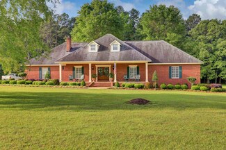 285 Old Magee Rd, Magee, MS 39111