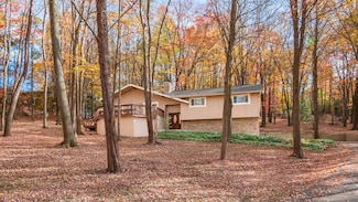 396 Stublyn Rd, Granville, OH 43023