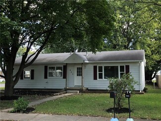 833 Poplar St, Tipton, IN 46072
