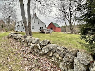 193 New Hebron Rd, Plymouth, NH 03264