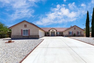 13161 Mugu Ct, Apple Valley, CA 92308
