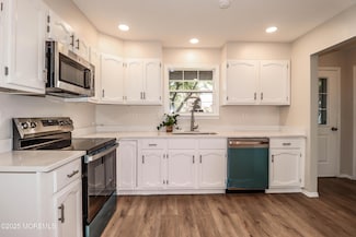 8 Benjamin Franklin Dr Unit 8E, Concordia, NJ 08831