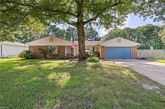 549 Prince of Wales Dr, Virginia Beach, VA 23452
