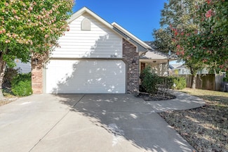 2136 E Bryant St, Derby, KS 67037